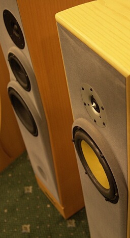 Acoustique Quality Audio Show stereo