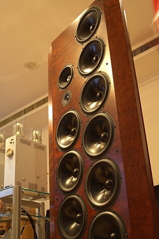 Audio Show Esa Revolution No. 9  high end